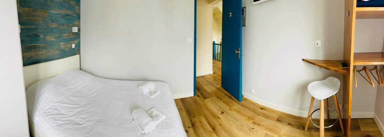 Hotel De La Plage Quineville Экстерьер фото