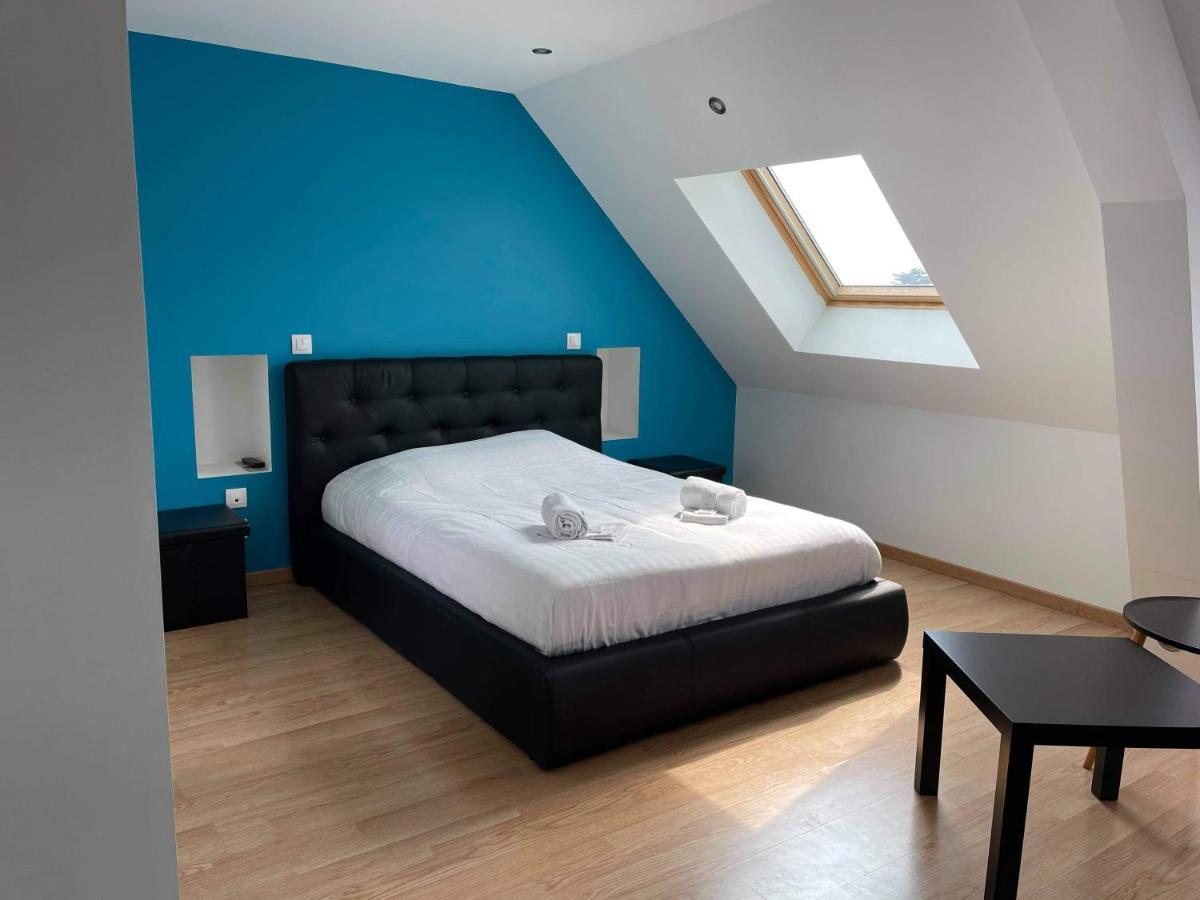 Hotel De La Plage Quineville Экстерьер фото